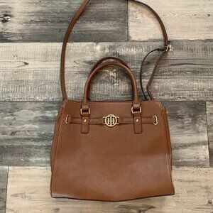 Tommy Hilfigure purse.